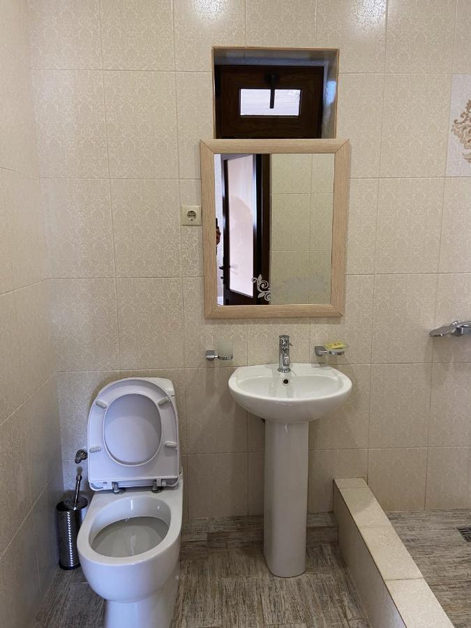 ホテルApra Lidzava エクステリア 写真